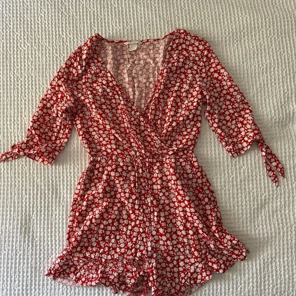 H&M Red Floral Romper - Picture 1 of 7